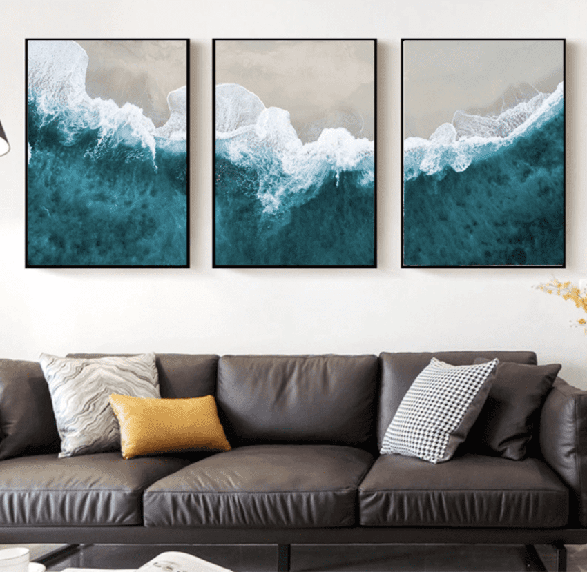 Sea waves